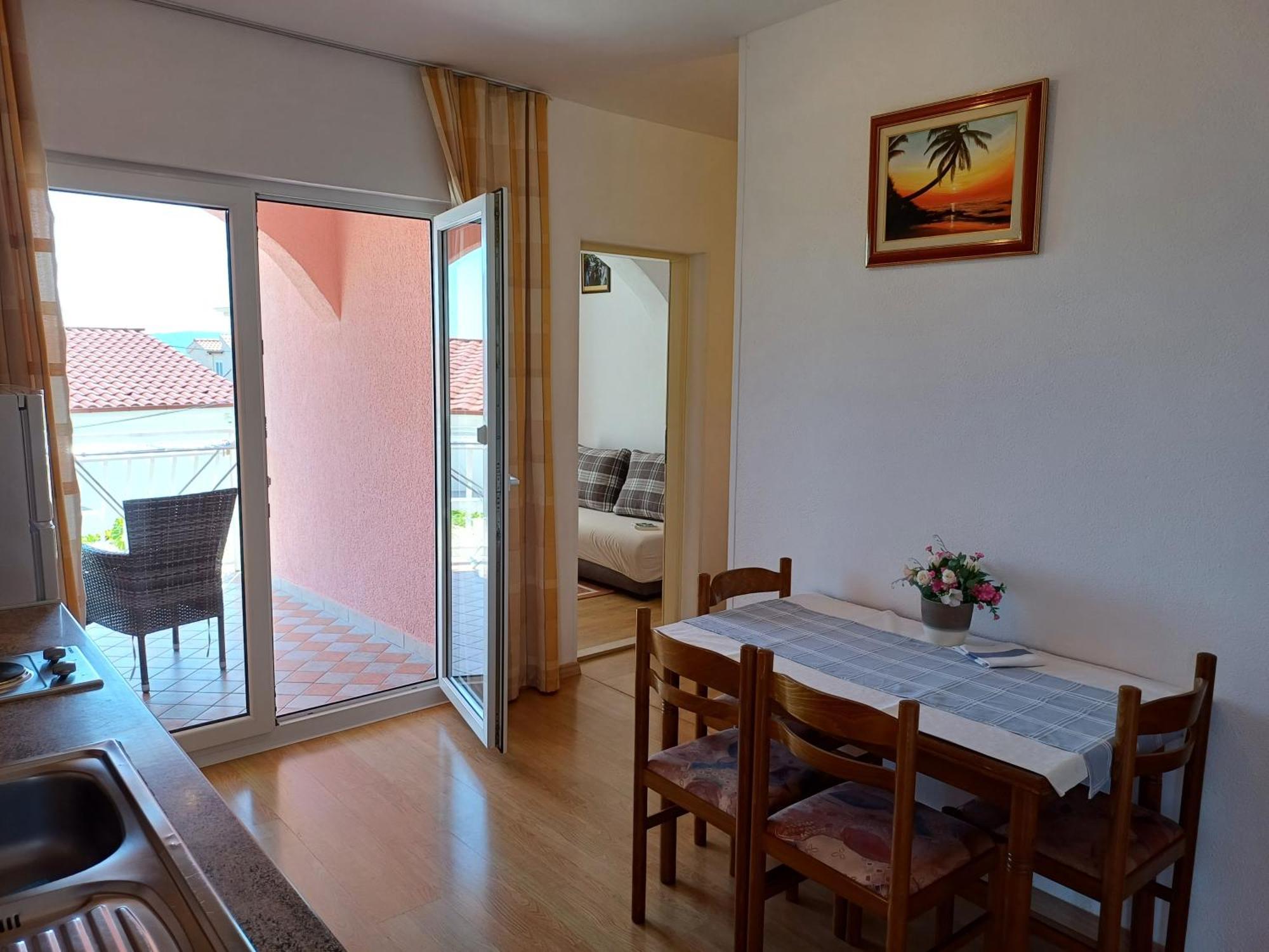 טרוגיר Apartments Jaksic מראה חיצוני תמונה